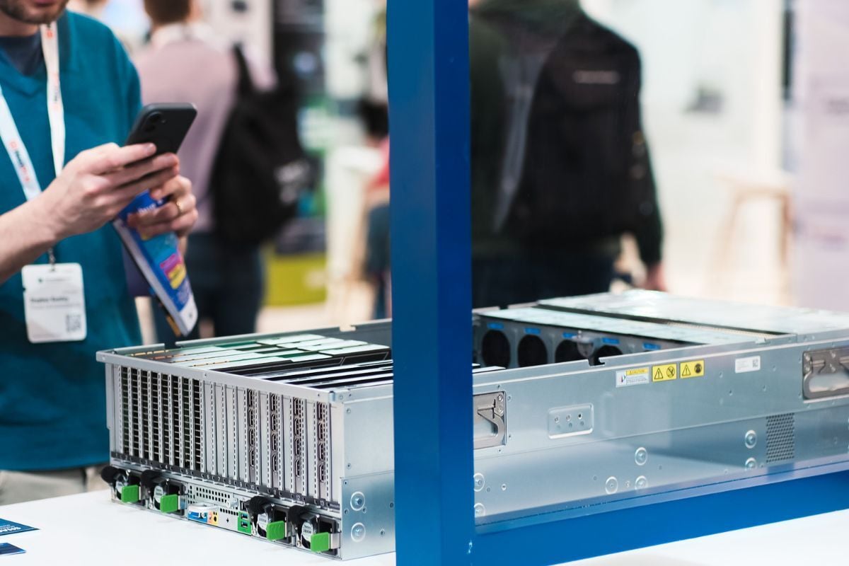 Blogbilder-embedded-world-1