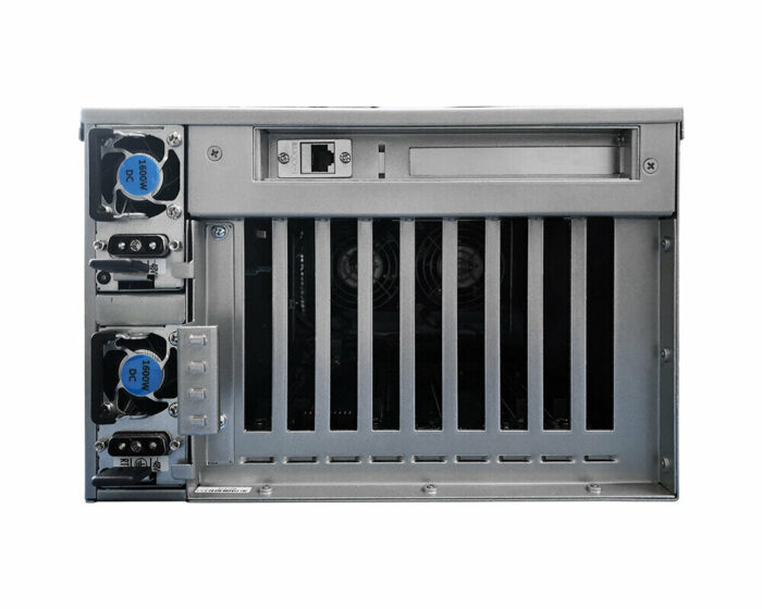 ExpressBox 4400 - Rückseitenansicht mit acht PCIe Erweiterungs-Steckplätzen